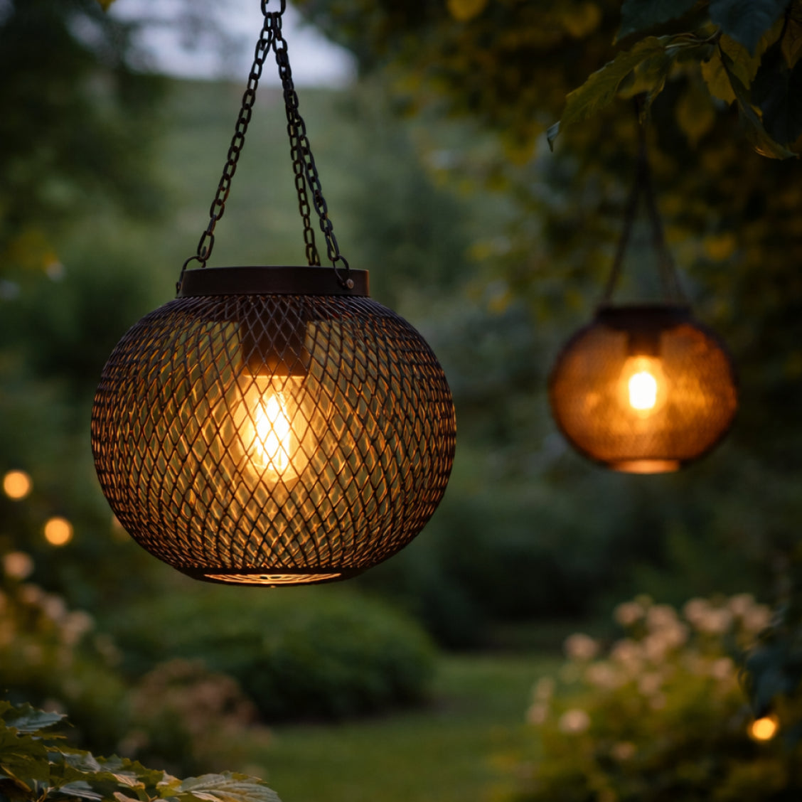 Solar Mesh Outdoor Lantern